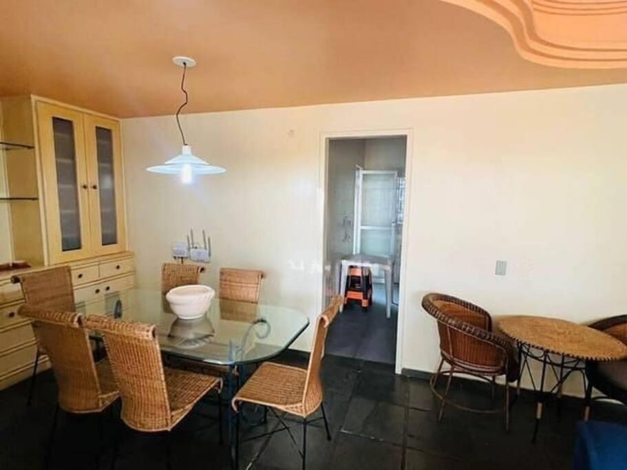Apartamento Amplo - 1 Quarteirao Da Do *